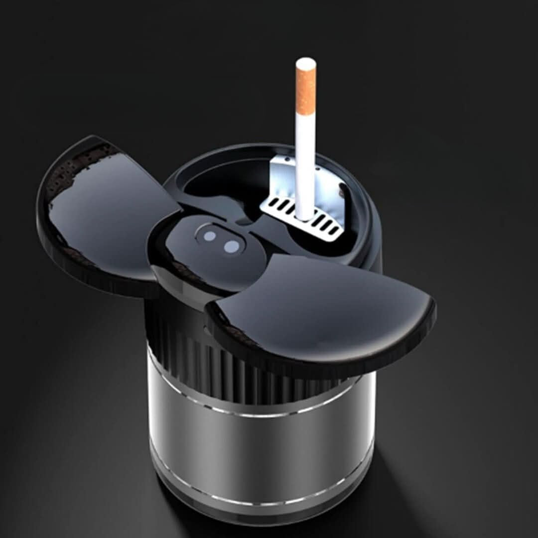 Slimme automatische asbak voor een frisse auto